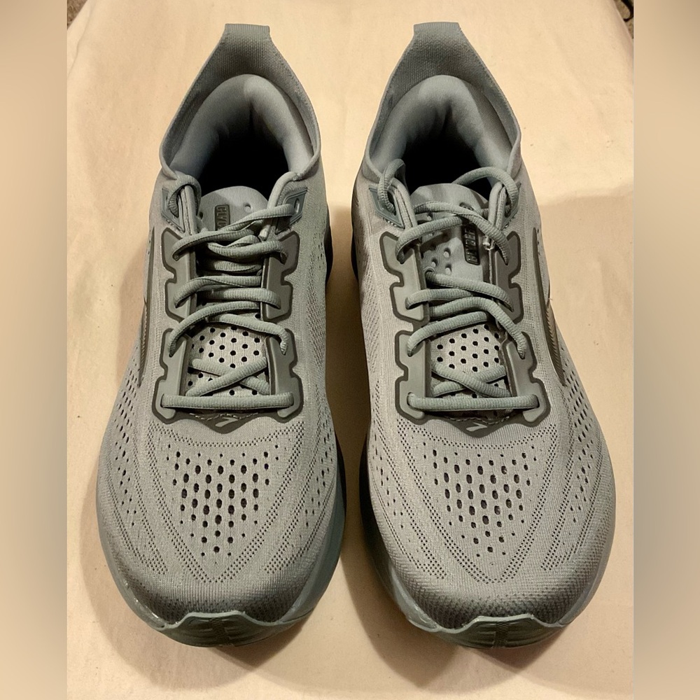 Brooks Glycerin 23 Men’s Running Shoes Size 9.5 WIDE Grey/Blackened Pearl - Picture 2 of 9